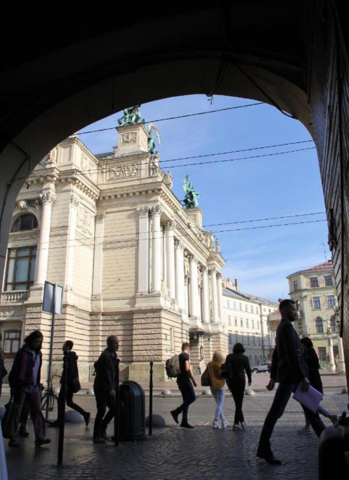 Edem Apartments In Lviv Exterior foto